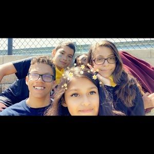 Meet your Posher, Olivia